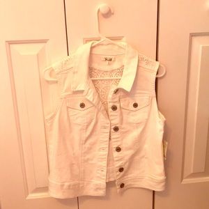 Mudd White Sleeveless Jeans Jacket